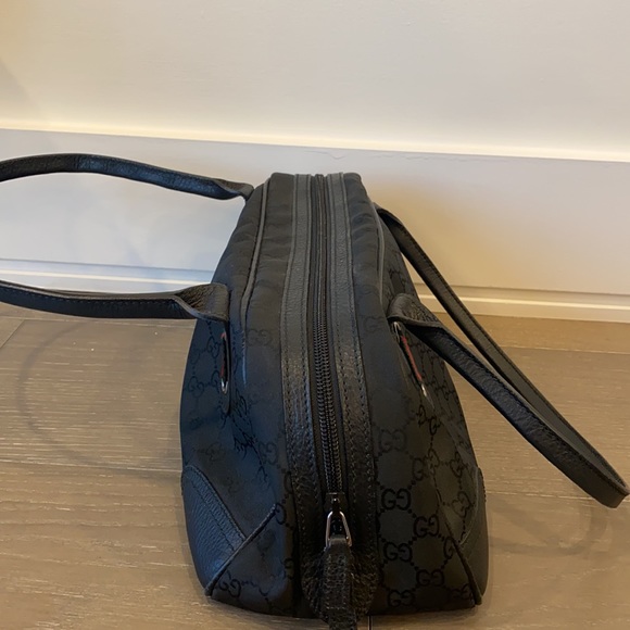 Gucci Handbag - Picture 2 of 9